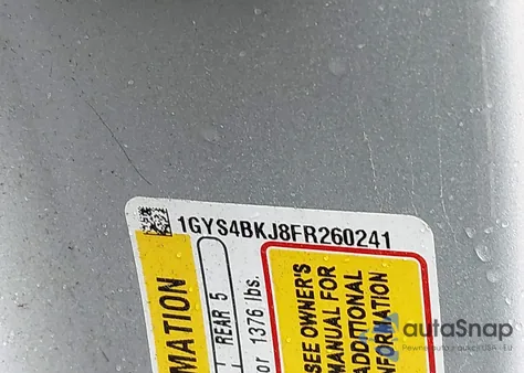 2015 Cadillac Escalade Luxury z USA, uszkodzony, nr VIN 1GYS4BKJ8FR260241